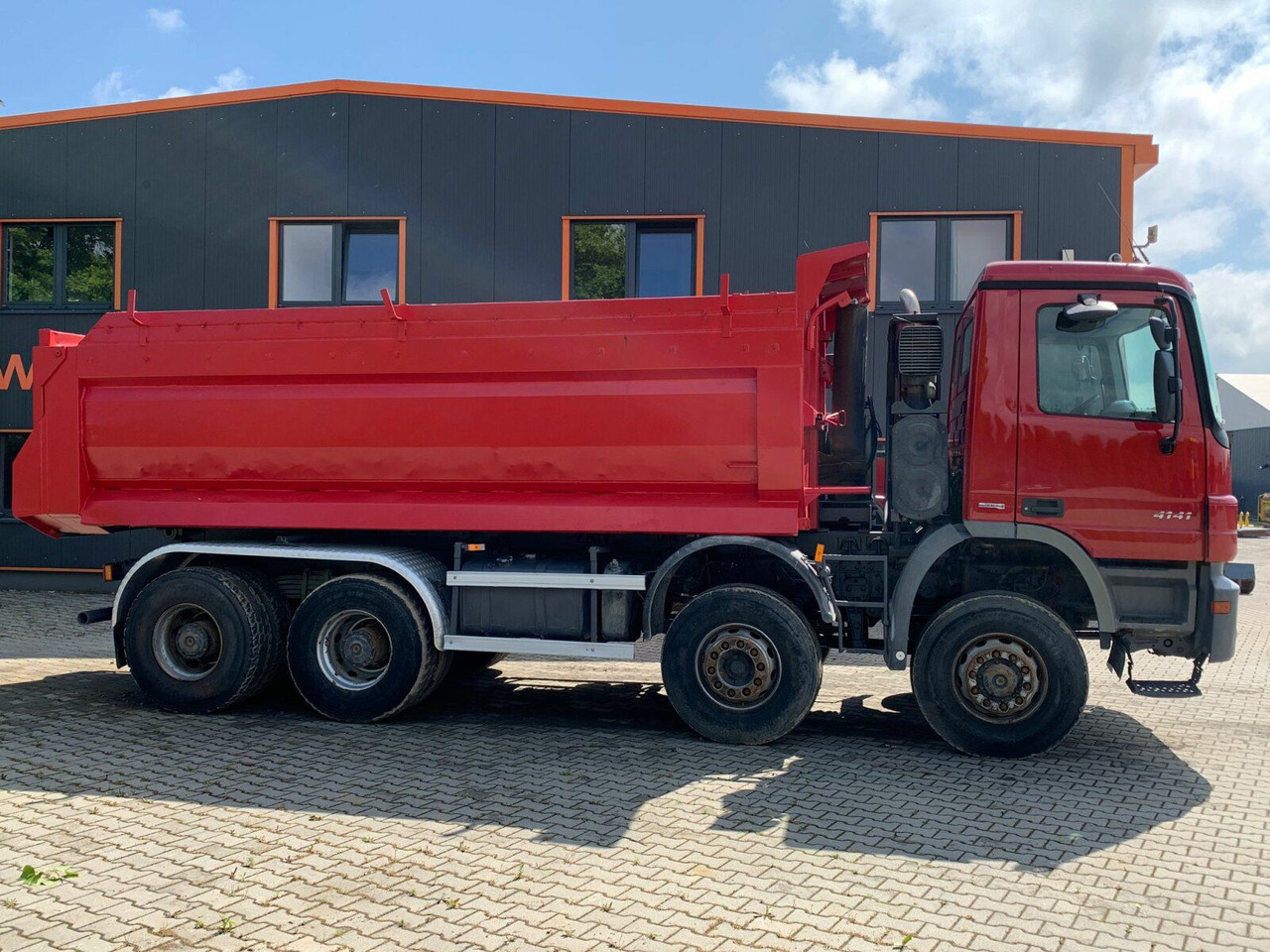Mercedes-Benz ACTROS 4141 EURO4 8x8 Muldenkipper - Camião basculante: foto 4 Mercedes-Benz ACTROS 4141 EURO4 8x8 Muldenkipper - Camião basculante: foto 4
