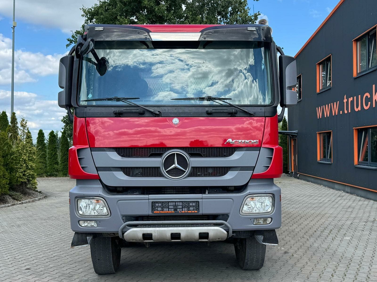 Mercedes-Benz ACTROS 4144 8x6 EURO5 Kipper mit Bordmatik - Camião basculante: foto 3 Mercedes-Benz ACTROS 4144 8x6 EURO5 Kipper mit Bordmatik - Camião basculante: foto 3