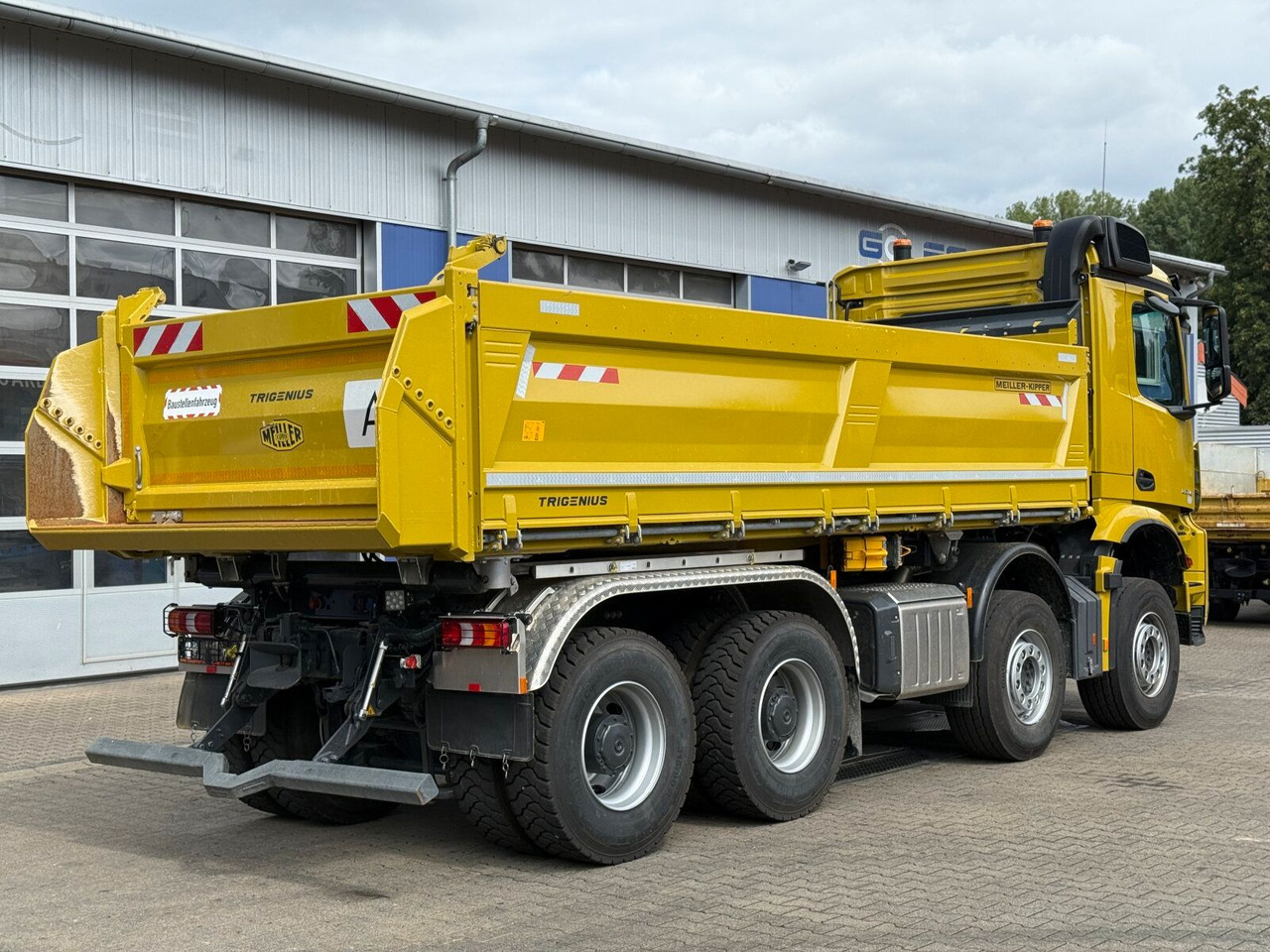 Mercedes-Benz AROCS 3248 8x4 Euro 6 Meiller Kipper Bordmatik - Camião basculante: foto 3 Mercedes-Benz AROCS 3248 8x4 Euro 6 Meiller Kipper Bordmatik - Camião basculante: foto 3