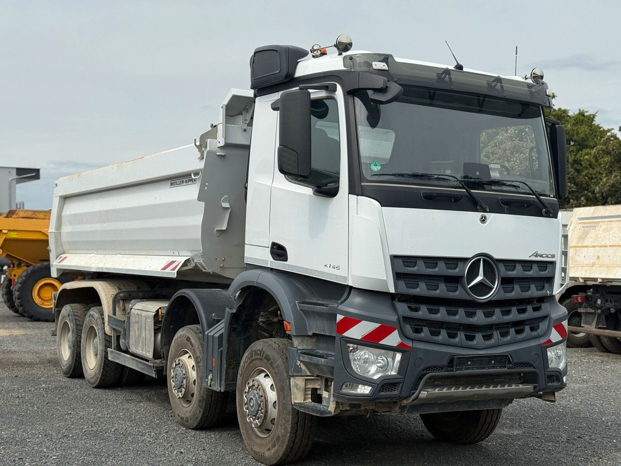 Mercedes-Benz AROCS 4145 8x8 Meiller Muldenkipper - Camião multibenne: foto 1 Mercedes-Benz AROCS 4145 8x8 Meiller Muldenkipper - Camião multibenne: foto 1