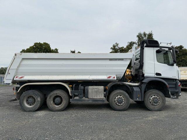 Camião basculante Mercedes-Benz AROCS 4145 8x8 Meiller Muldenkipper: foto 9