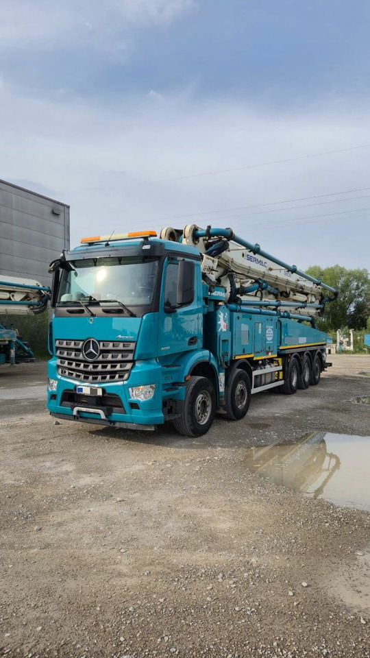 Mercedes-Benz AROCS 5051 10x6 Euro 6 Betonpumpe SERMAC 6RZ56 - Autobomba de betão: foto 1 Mercedes-Benz AROCS 5051 10x6 Euro 6 Betonpumpe SERMAC 6RZ56 - Autobomba de betão: foto 1