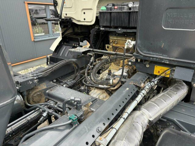 Mercedes-Benz Arocs 4145 8x4 Abrollkipper MEILLER RS 26.60L - Camião polibenne: foto 2 Mercedes-Benz Arocs 4145 8x4 Abrollkipper MEILLER RS 26.60L - Camião polibenne: foto 2