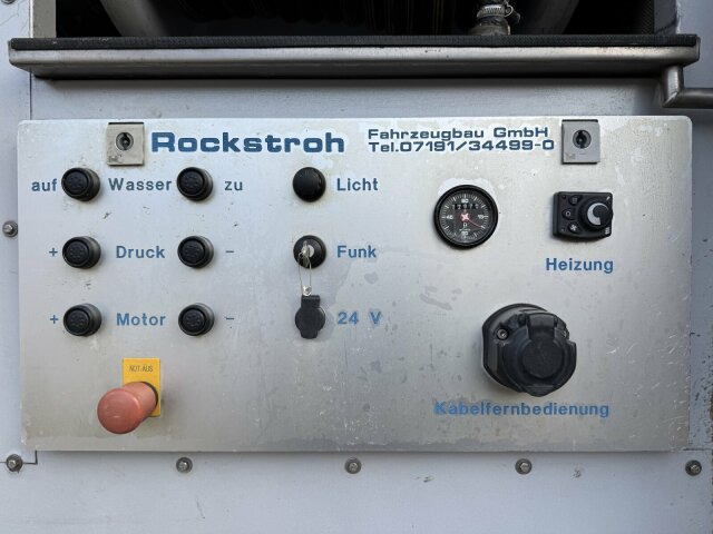 Mercedes-Benz Vario 818D Kanalreiniger Rockstroh Drain Jet 100 - Caminhão limpa fossa: foto 2 Mercedes-Benz Vario 818D Kanalreiniger Rockstroh Drain Jet 100 - Caminhão limpa fossa: foto 2