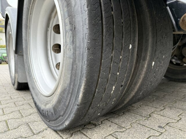 PAVIC HTA 27 Holzanhänger 3 Achse 27.000 Kg - Reboque transporte de madeira: foto 5 PAVIC HTA 27 Holzanhänger 3 Achse 27.000 Kg - Reboque transporte de madeira: foto 5