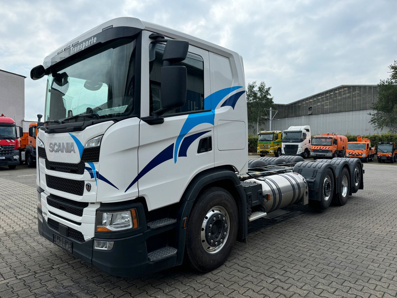 Scania G 410 B8x2*6 NB LNG Fahrgestell Nebenantrieb - Caminhão tanque, Camião grua: foto 2 Scania G 410 B8x2*6 NB LNG Fahrgestell Nebenantrieb - Caminhão tanque, Camião grua: foto 2