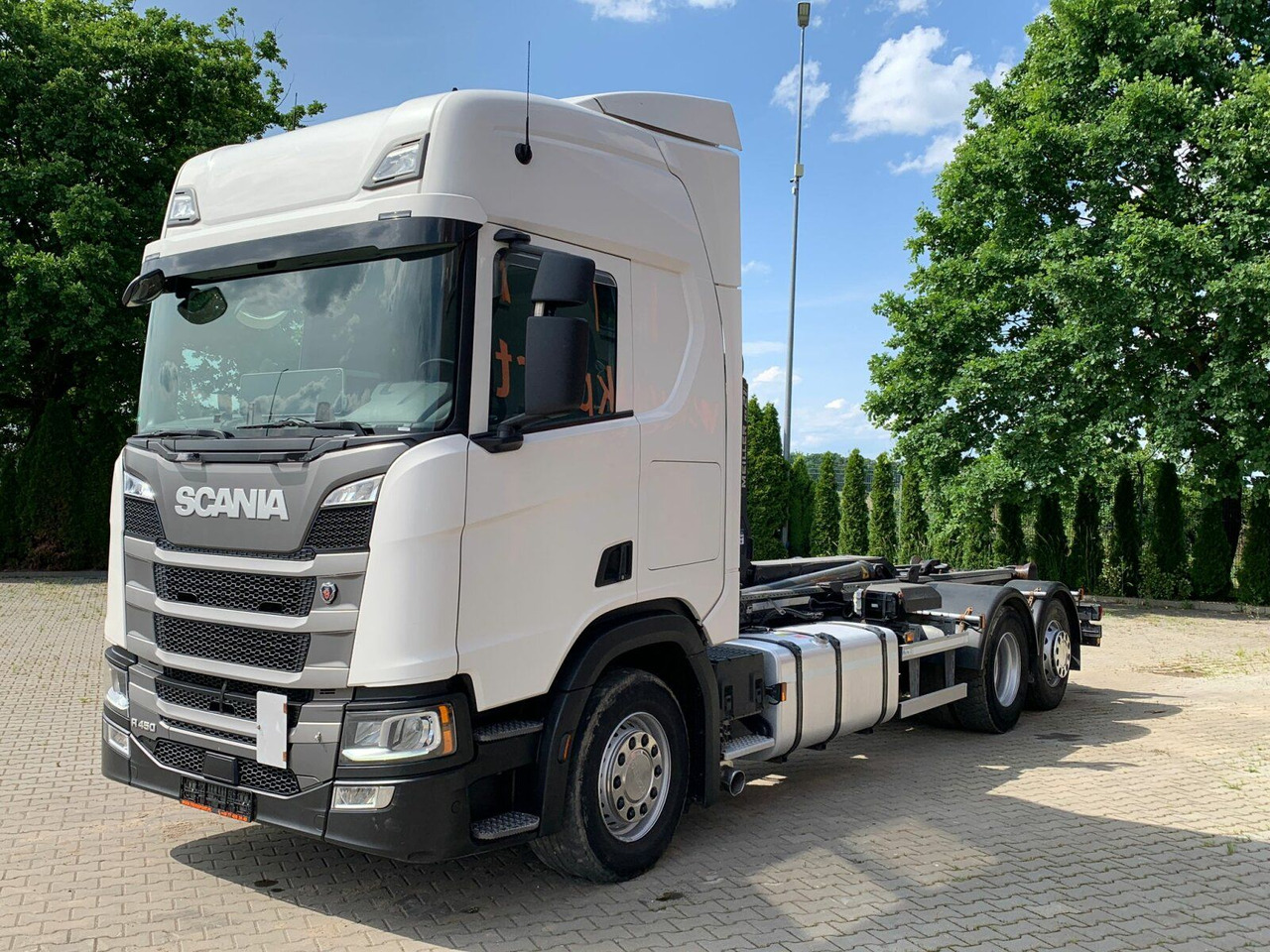 Scania R450 6x2 Abrollkipper MEILLER*Lenkachse Retarder - Camião polibenne: foto 2 Scania R450 6x2 Abrollkipper MEILLER*Lenkachse Retarder - Camião polibenne: foto 2