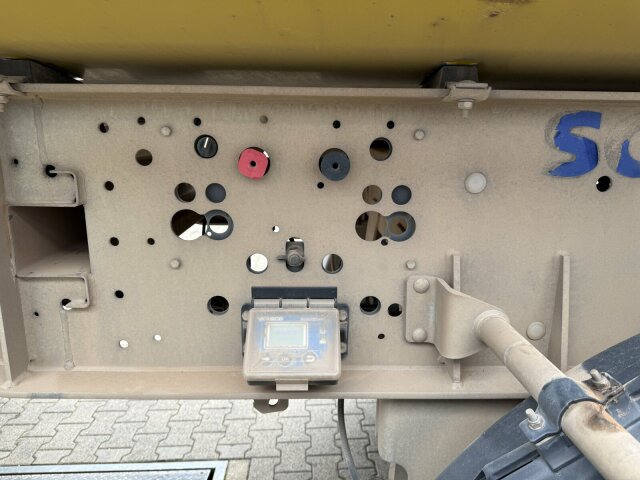 Schmitz Cargobull Cargobull CARGOBULL SKI 24 SL 7.2 - Semi-reboque basculante: foto 4 Schmitz Cargobull Cargobull CARGOBULL SKI 24 SL 7.2 - Semi-reboque basculante: foto 4