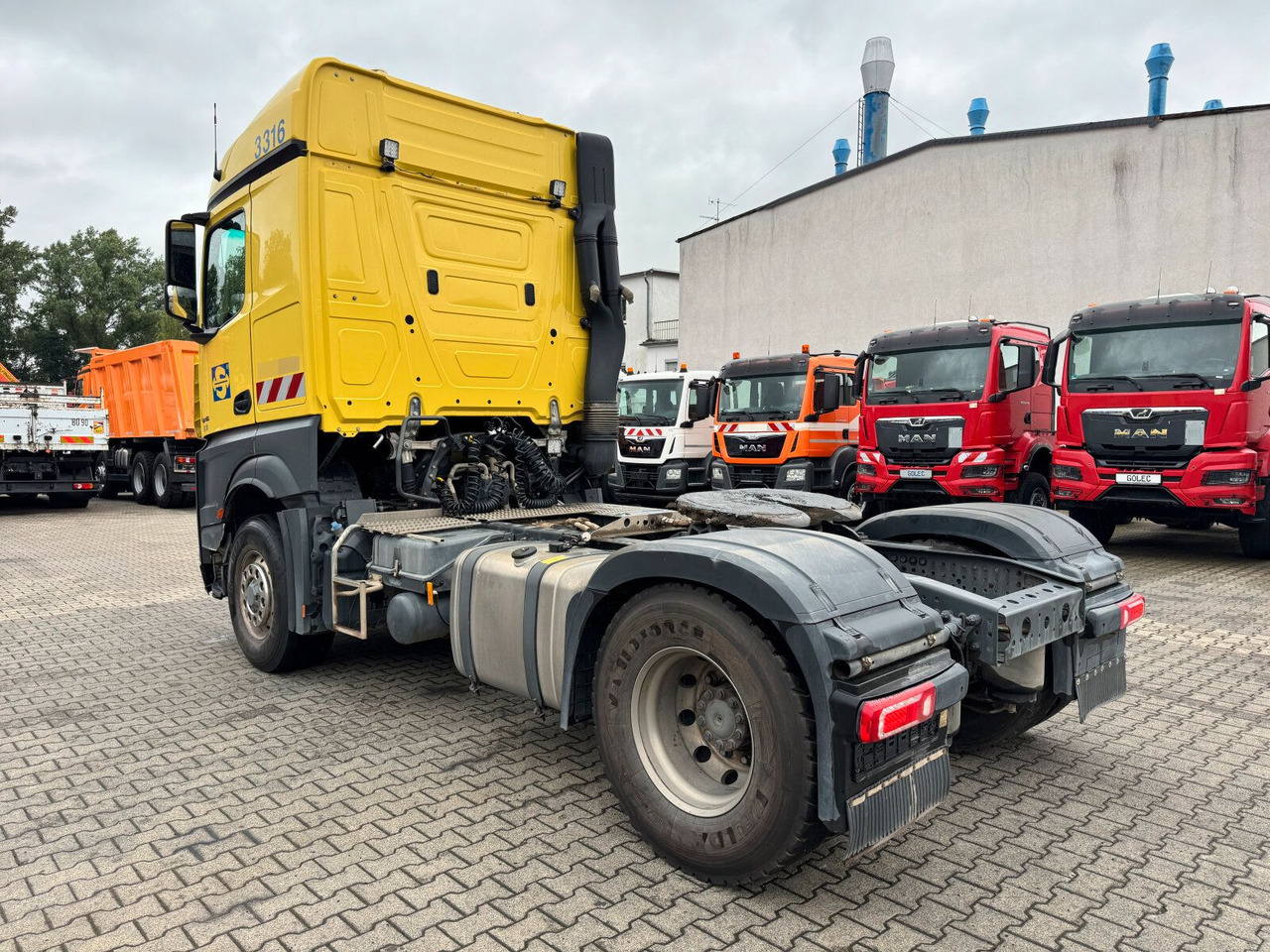 Mercedes-Benz ACTROS 1846 4x4 HAD Eur 6 Kipphydraulik Retarder - Tractor: foto 5 Mercedes-Benz ACTROS 1846 4x4 HAD Eur 6 Kipphydraulik Retarder - Tractor: foto 5
