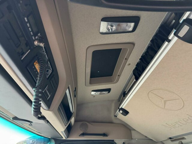 Mercedes-Benz ACTROS 1846 4x4 HAD Eur 6 Kipphydraulik Retarder - Tractor: foto 5 Mercedes-Benz ACTROS 1846 4x4 HAD Eur 6 Kipphydraulik Retarder - Tractor: foto 5