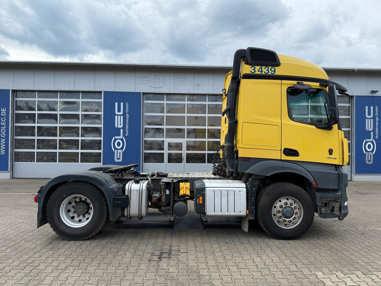 Mercedes-Benz ACTROS 1846 4x4 HAD Eur 6 Kipphydraulik Retarder - Tractor: foto 3 Mercedes-Benz ACTROS 1846 4x4 HAD Eur 6 Kipphydraulik Retarder - Tractor: foto 3