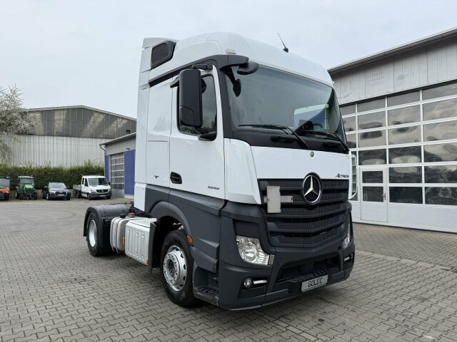 Mercedes-Benz Actros 1845 LS Sattelzugmaschine 4x2 - Tractor: foto 1 Mercedes-Benz Actros 1845 LS Sattelzugmaschine 4x2 - Tractor: foto 1