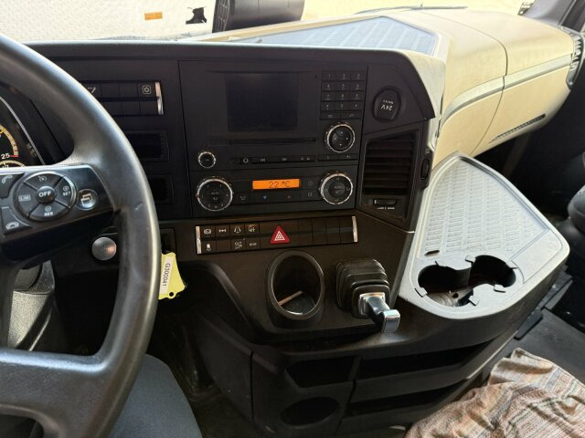 Mercedes-Benz Actros 1845 SZM 4x2 Retarder Kipph. - Tractor: foto 2 Mercedes-Benz Actros 1845 SZM 4x2 Retarder Kipph. - Tractor: foto 2