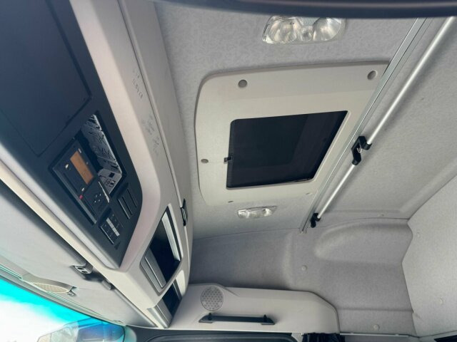 Mercedes-Benz Arocs 2142 4x4H SZM Euro 6 Kipphydraulik - Tractor: foto 2 Mercedes-Benz Arocs 2142 4x4H SZM Euro 6 Kipphydraulik - Tractor: foto 2