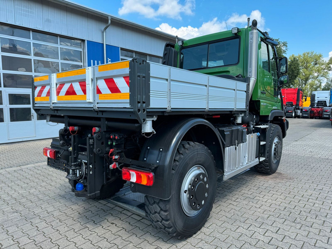 Unimog U435 Kipper mit Reifendruckregelanlage - Camião basculante: foto 4 Unimog U435 Kipper mit Reifendruckregelanlage - Camião basculante: foto 4