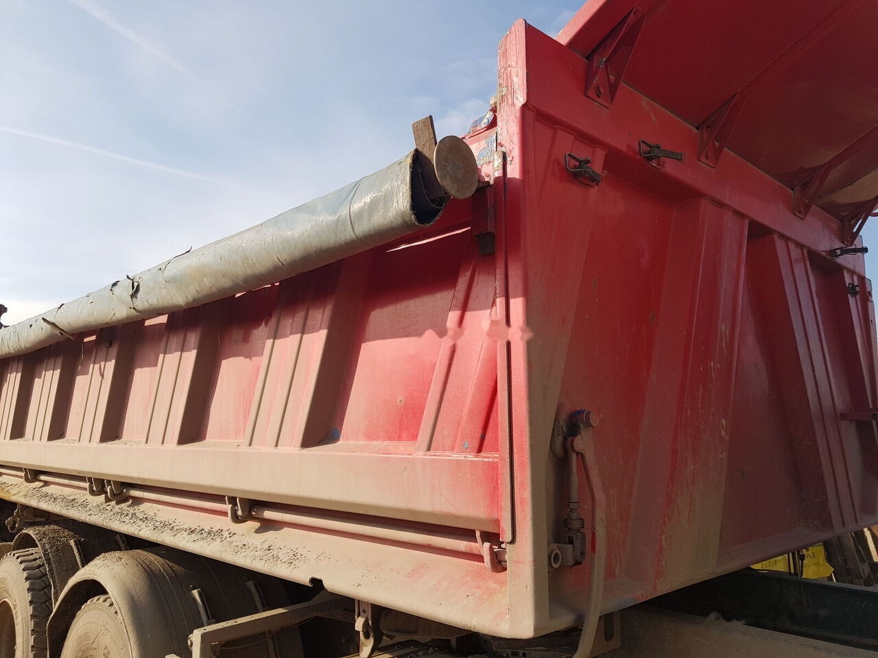 Camião basculante IVECO Eurotrakker 380: foto 6 Camião basculante IVECO Eurotrakker 380: foto 6