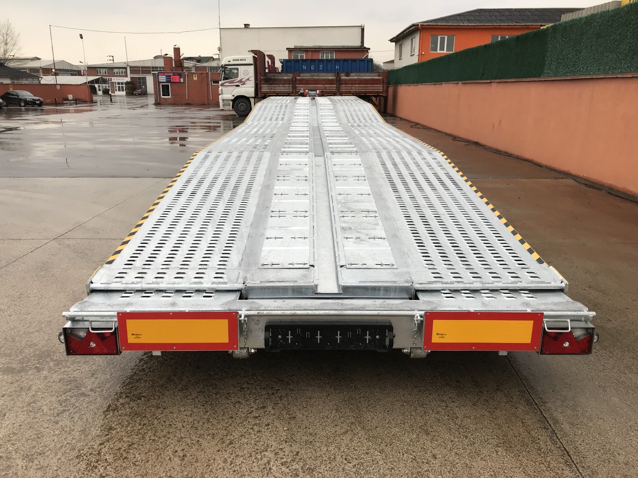 KALEPAR KLP 119V3 Car/Caravan/Van/Mobilehome Transporter - Semi-reboque transporte de veículos: foto 2 KALEPAR KLP 119V3 Car/Caravan/Van/Mobilehome Transporter - Semi-reboque transporte de veículos: foto 2