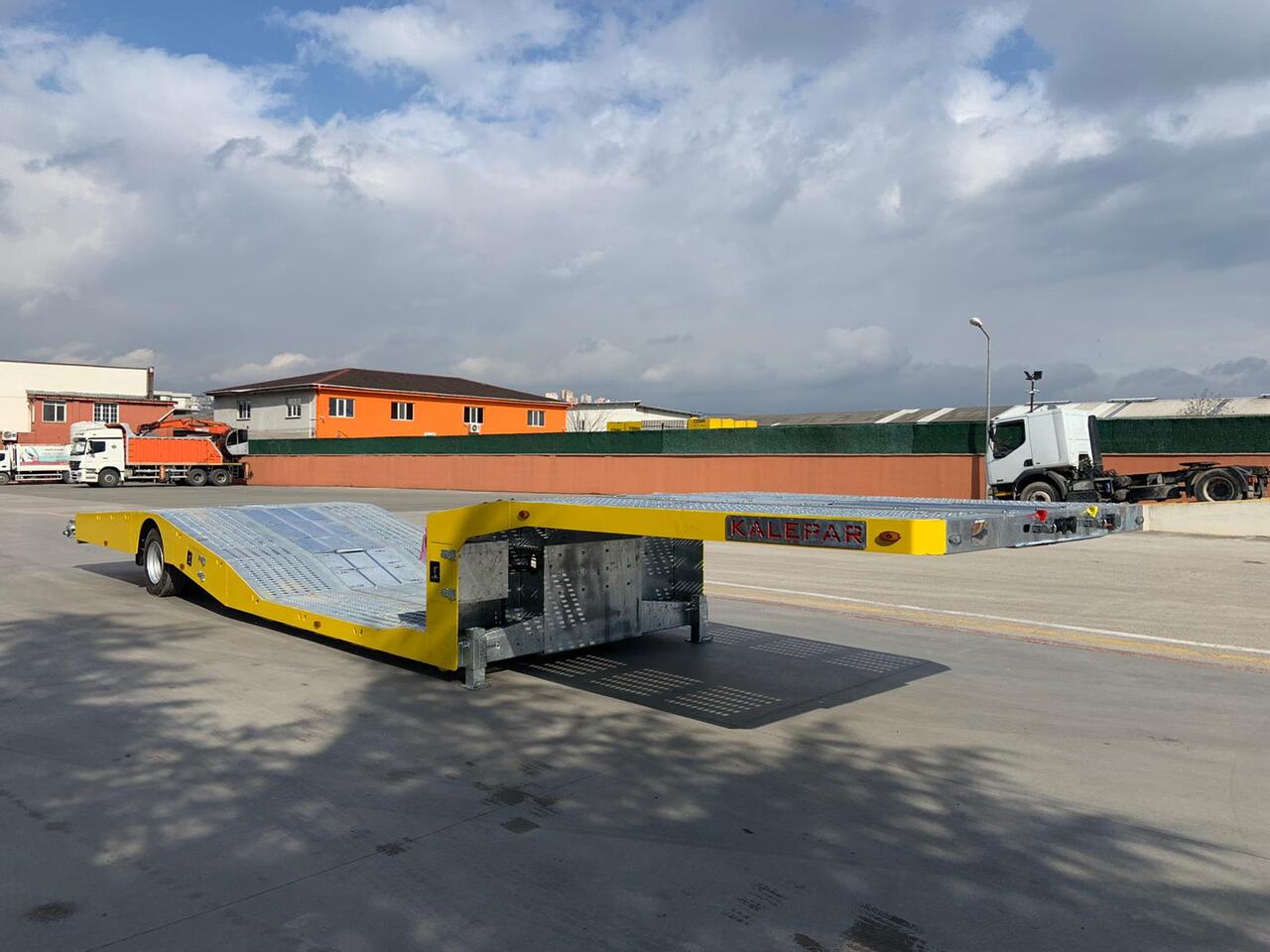 KALEPAR LKW/TRUCK TRANSPORTER - Semi-reboque transporte de veículos: foto 2 KALEPAR LKW/TRUCK TRANSPORTER - Semi-reboque transporte de veículos: foto 2