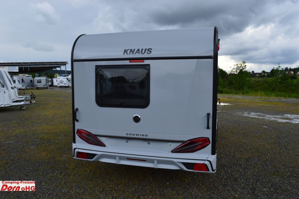 Knaus Südwind 420 QD 60 YEARS Kühlschrank 142l - Caravana: foto 3 Knaus Südwind 420 QD 60 YEARS Kühlschrank 142l - Caravana: foto 3