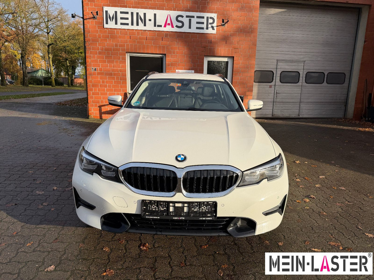 BMW 320 d xDrive touring Sport Line shadow AHK - Carrinha: foto 3 BMW 320 d xDrive touring Sport Line shadow AHK - Carrinha: foto 3