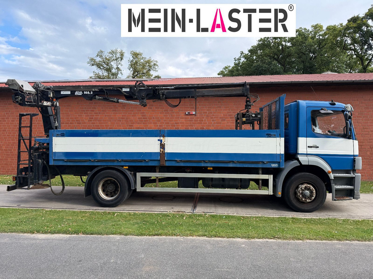 Mercedes-Benz 1823 Atego Atlas 105.2 1.Hand nur 226.000 km - Camião de caixa aberta/ Plataforma, Camião grua: foto 3 Mercedes-Benz 1823 Atego Atlas 105.2 1.Hand nur 226.000 km - Camião de caixa aberta/ Plataforma, Camião grua: foto 3