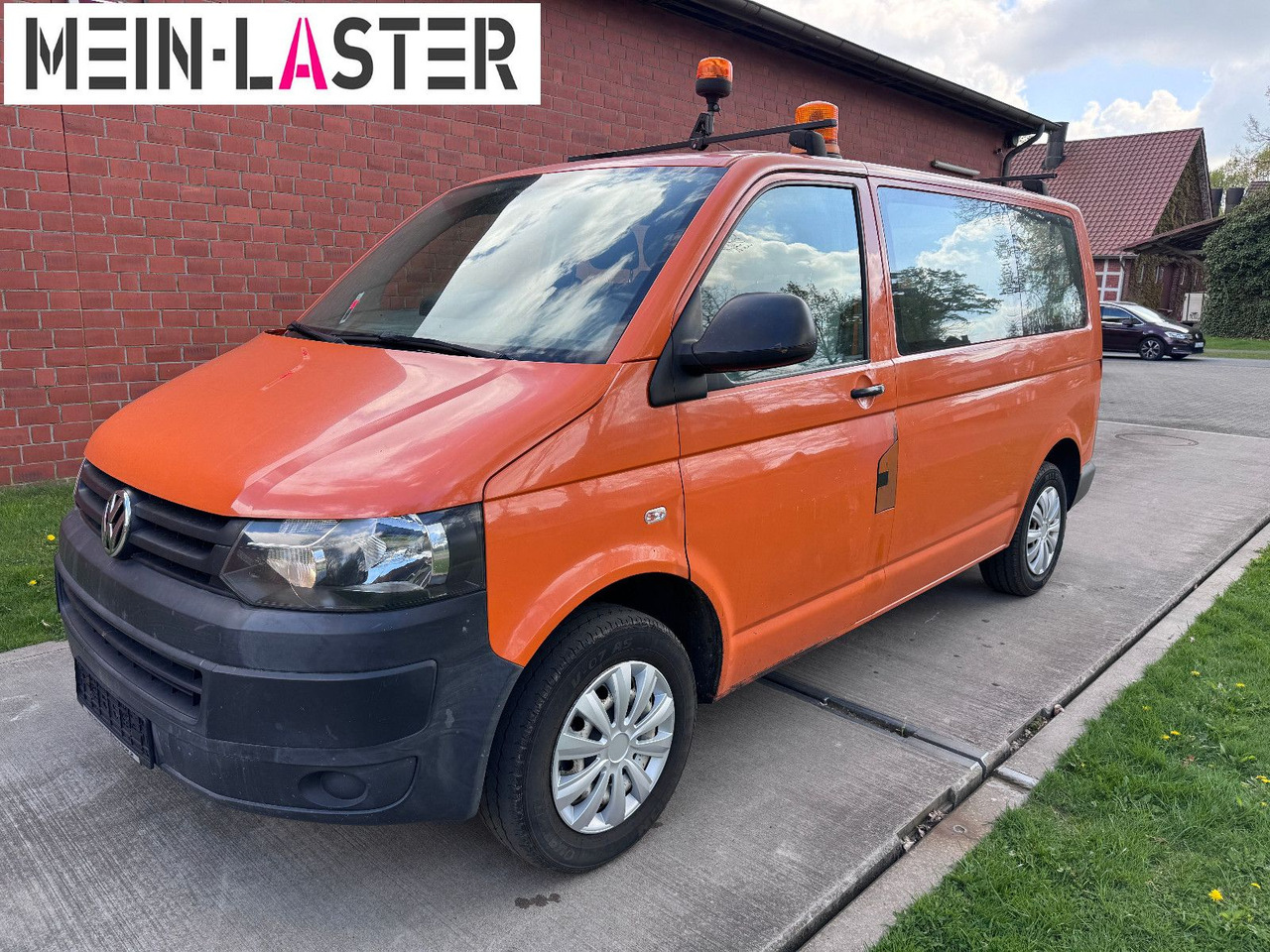 Volkswagen T5 2.0 tdi Bus 9 Sitzer - Furgão de passageiros: foto 2 Volkswagen T5 2.0 tdi Bus 9 Sitzer - Furgão de passageiros: foto 2
