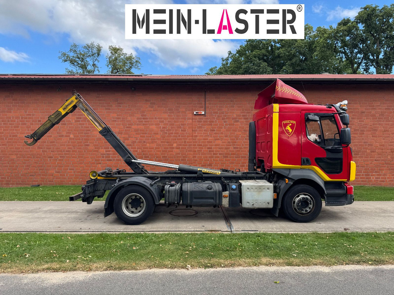Volvo FL 250 Palfinger T10Duo City + StandardContainer - Camião polibenne: foto 2 Volvo FL 250 Palfinger T10Duo City + StandardContainer - Camião polibenne: foto 2