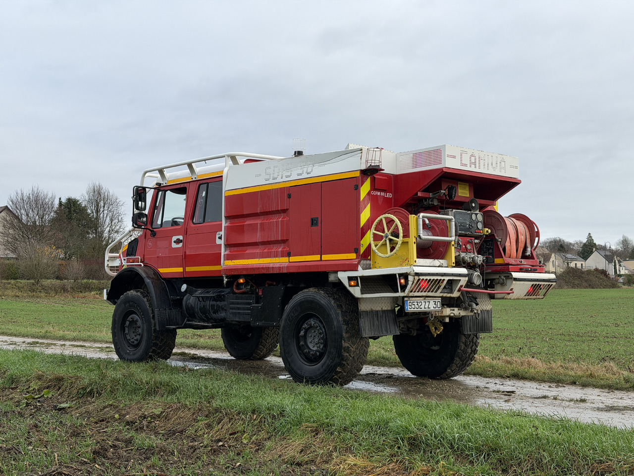 Camião DE POMPIER MERCEDES-BENZ  U5000 4X4 UNIMOG: foto 6