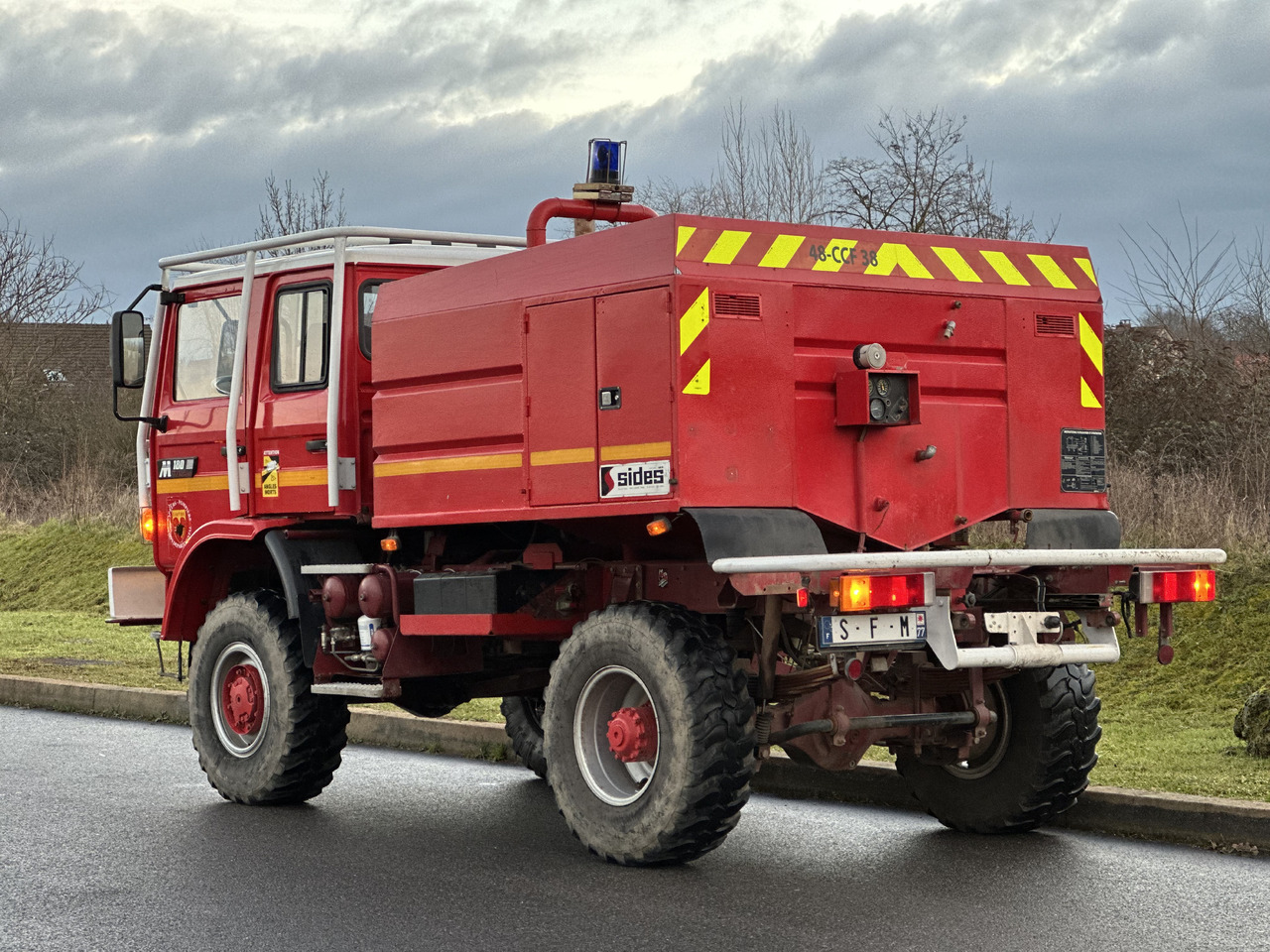 Carro de bombeiro RENAULT M180: foto 18