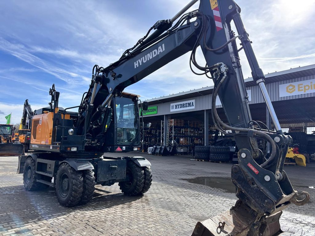 Hyundai HW170ACR Hyundai HW170ACR - Escavadeira de rodas: foto 2 Hyundai HW170ACR Hyundai HW170ACR - Escavadeira de rodas: foto 2
