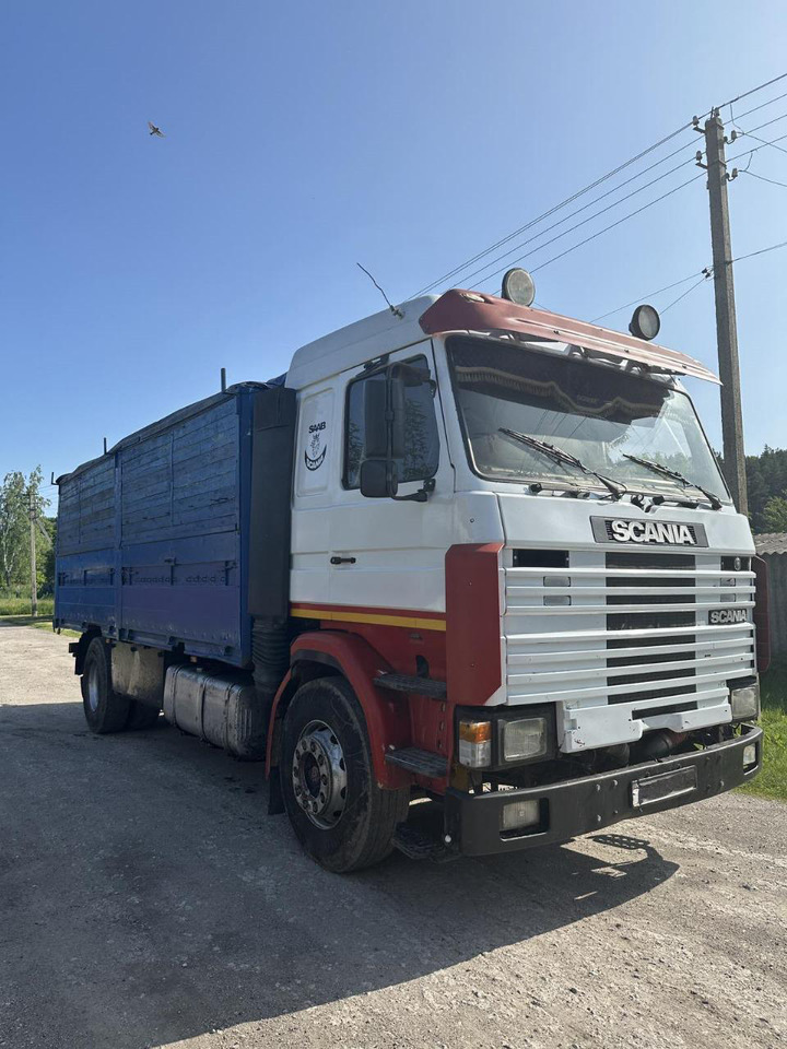 SCANIA 113M.360 - Camião de caixa aberta/ Plataforma: foto 1 SCANIA 113M.360 - Camião de caixa aberta/ Plataforma: foto 1