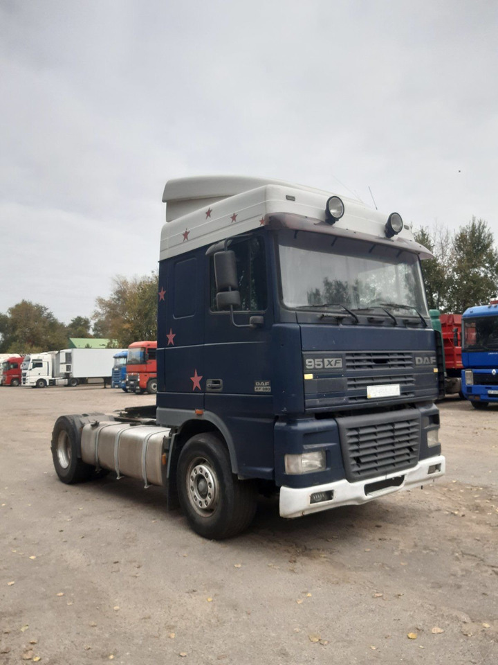 DAF 95XF380 - Tractor: foto 1 DAF 95XF380 - Tractor: foto 1