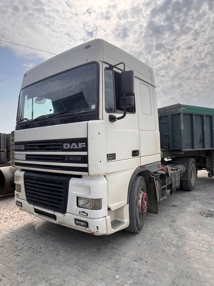 DAF XF 95.380 - Tractor: foto 1 DAF XF 95.380 - Tractor: foto 1