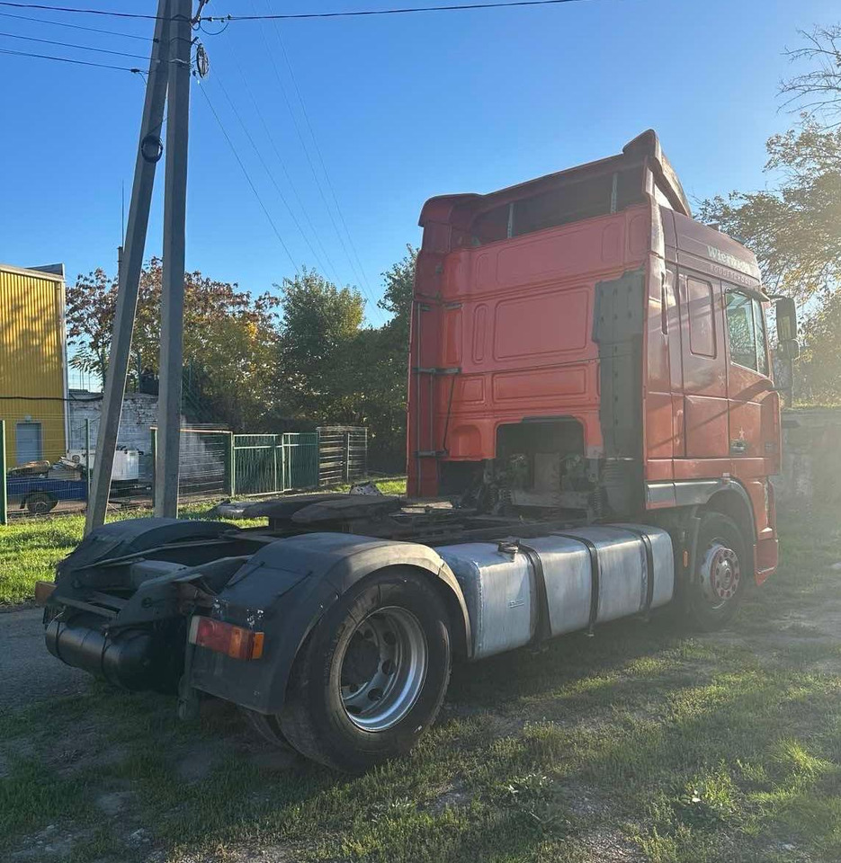 Tractor DAF XF 95.380: foto 8