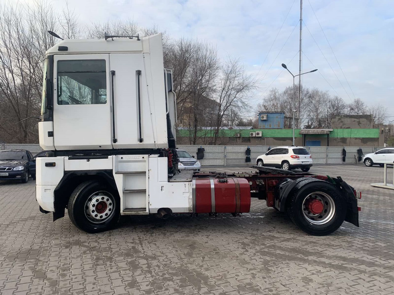 RENAULT Magnum 420 - Tractor: foto 4 RENAULT Magnum 420 - Tractor: foto 4