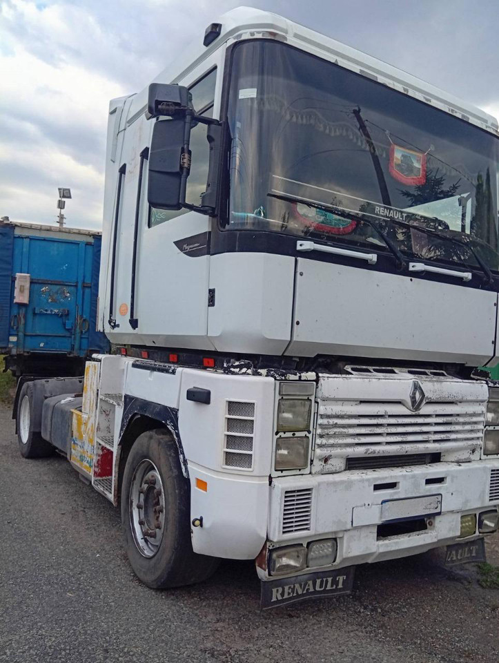 RENAULT Magnum 440 - Tractor: foto 1 RENAULT Magnum 440 - Tractor: foto 1