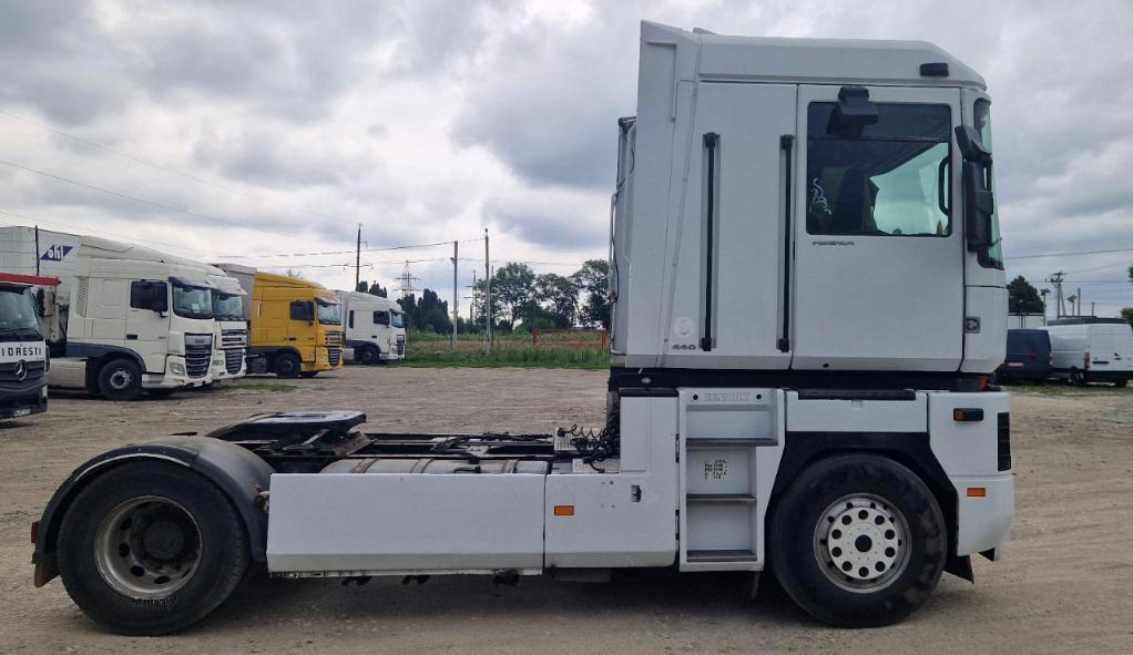 RENAULT Magnum 440 - Tractor: foto 5 RENAULT Magnum 440 - Tractor: foto 5