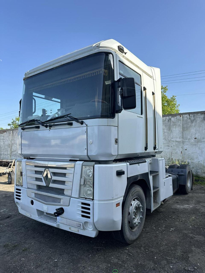 RENAULT Magnum 440 - Tractor: foto 4 RENAULT Magnum 440 - Tractor: foto 4