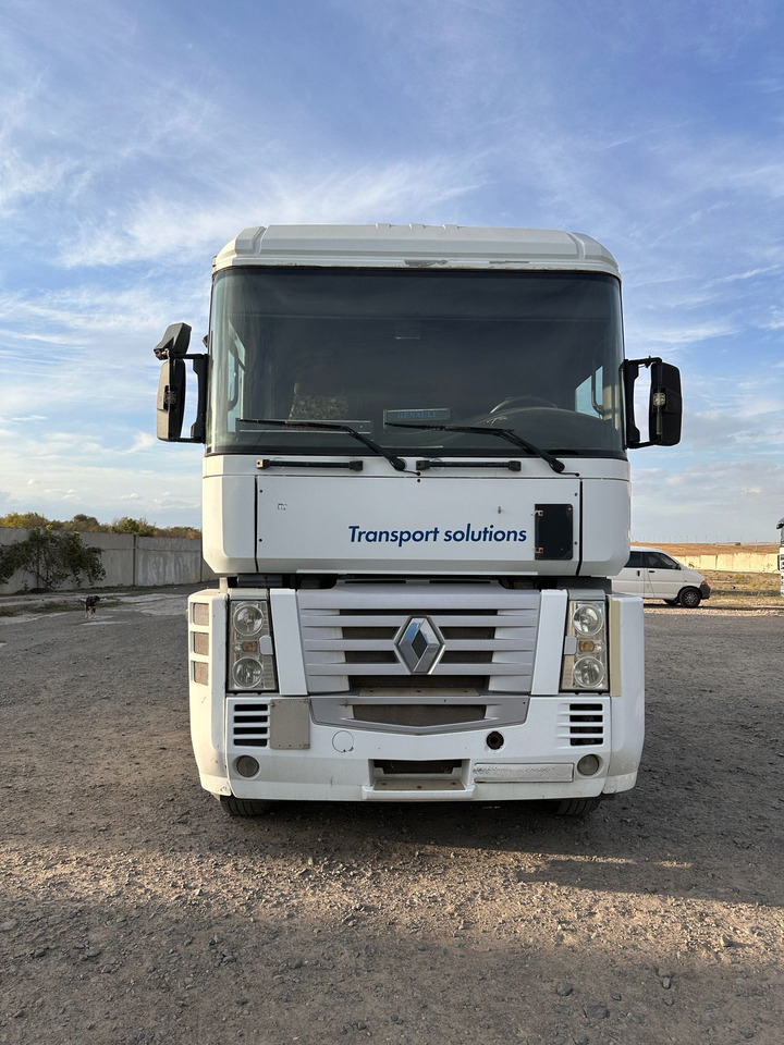 RENAULT Magnum 440 | ID1641S - Tractor: foto 2 RENAULT Magnum 440 | ID1641S - Tractor: foto 2