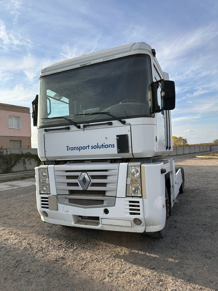 RENAULT Magnum 440 | ID1641S - Tractor: foto 1 RENAULT Magnum 440 | ID1641S - Tractor: foto 1