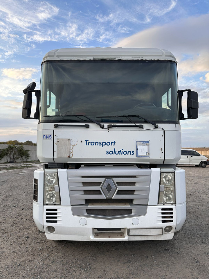 RENAULT Magnum 440 | ID1644S - Tractor: foto 2 RENAULT Magnum 440 | ID1644S - Tractor: foto 2