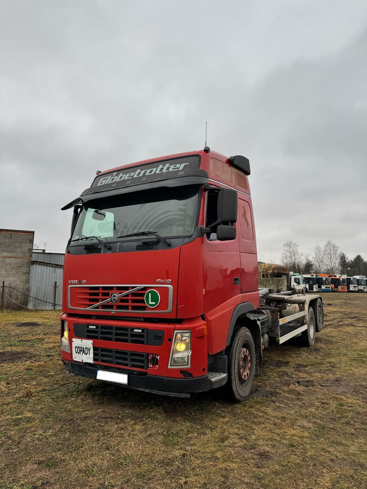VOLVO FH12.460 - Camião polibenne: foto 3 VOLVO FH12.460 - Camião polibenne: foto 3
