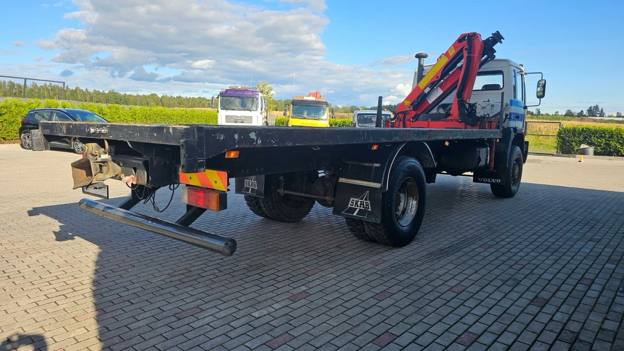 VOLVO FL614 - Camião de caixa aberta/ Plataforma, Camião grua: foto 5 VOLVO FL614 - Camião de caixa aberta/ Plataforma, Camião grua: foto 5