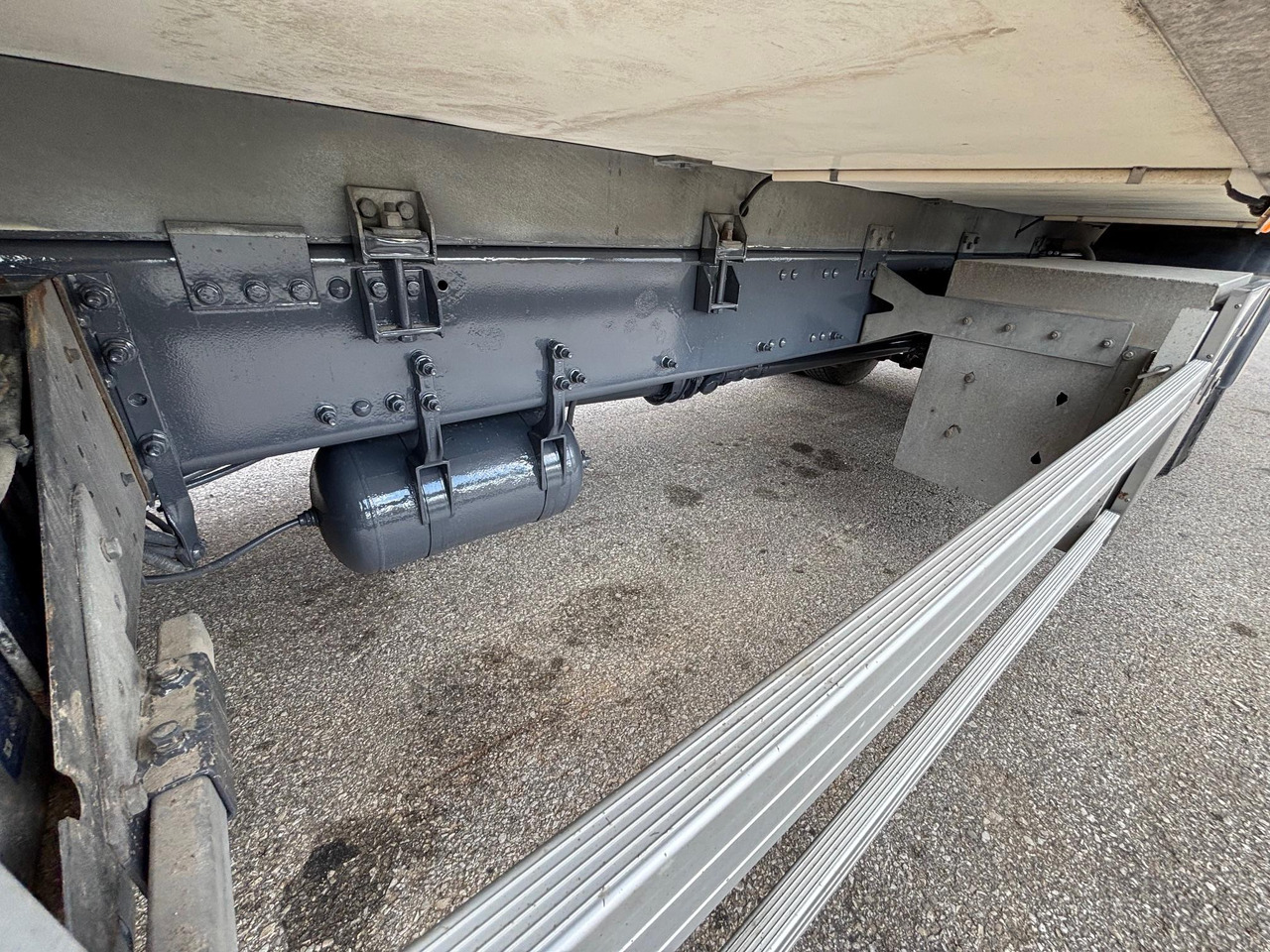 Camião furgão VOLVO FM330: foto 11 Camião furgão VOLVO FM330: foto 11