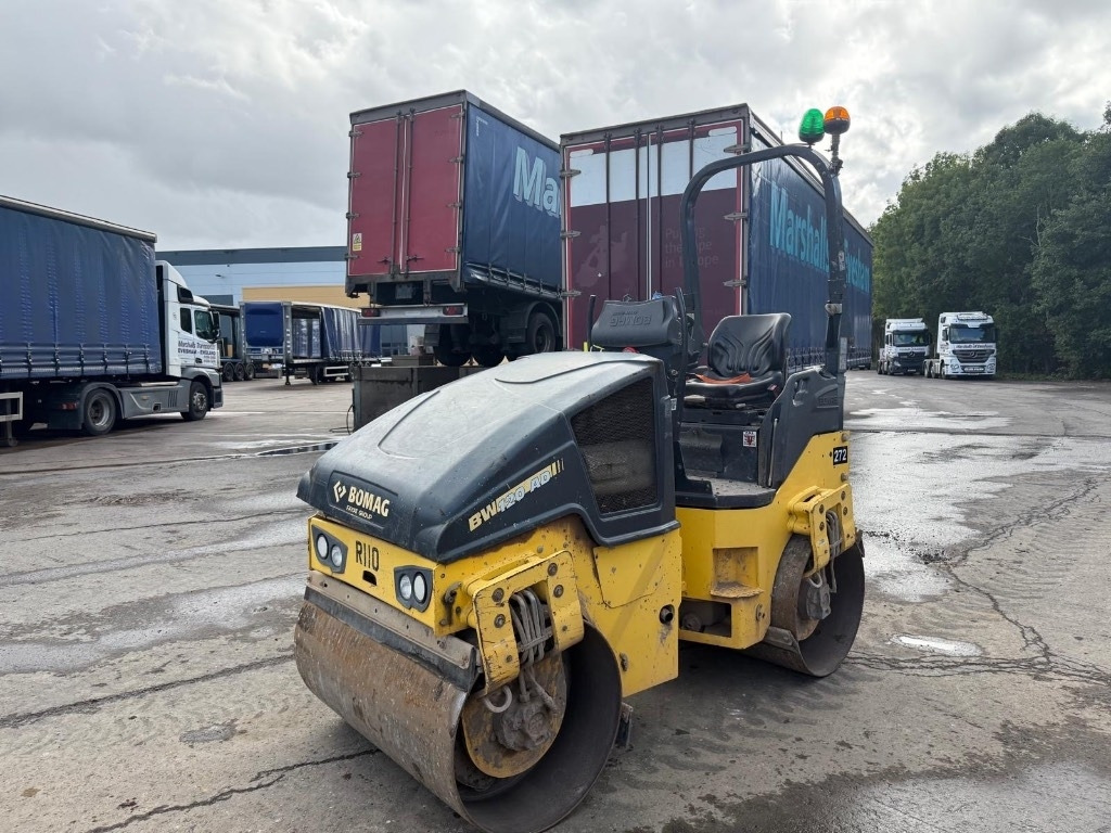 Compactador de asfalto Bomag BW 120 AD-5: foto 6