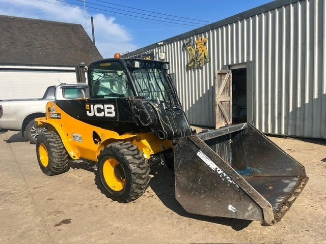 JCB 520-40 - Empilhador telescópico: foto 2 JCB 520-40 - Empilhador telescópico: foto 2