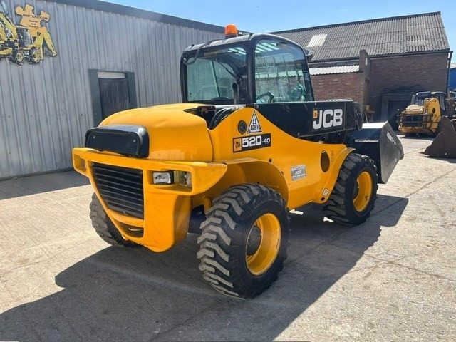 JCB 520-40 - Empilhador telescópico: foto 3 JCB 520-40 - Empilhador telescópico: foto 3