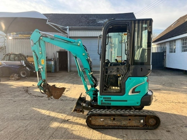 Kobelco SK 17 SR-3 - Mini escavadeira: foto 5 Kobelco SK 17 SR-3 - Mini escavadeira: foto 5