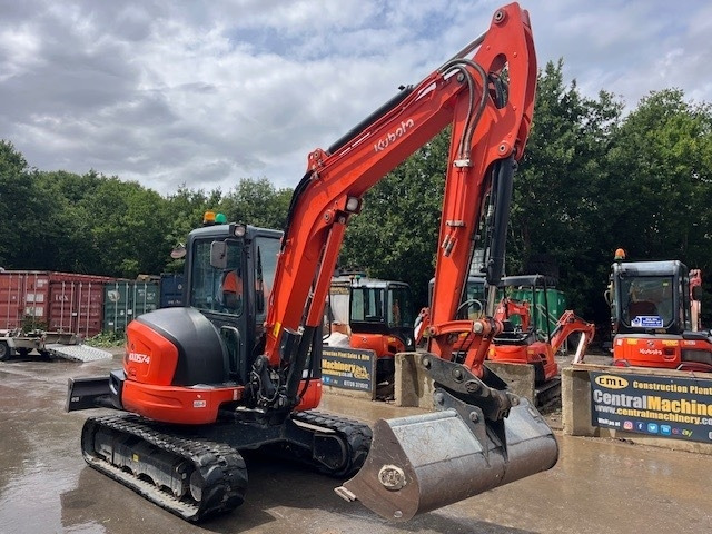 Kubota KX 057-4 - Mini escavadeira: foto 5 Kubota KX 057-4 - Mini escavadeira: foto 5