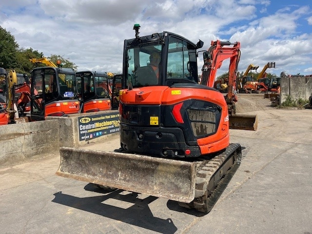 Kubota U 50-5 - Mini escavadeira: foto 5 Kubota U 50-5 - Mini escavadeira: foto 5